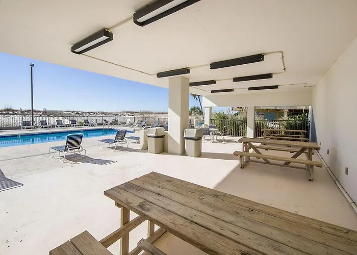 Island Winds West Unit 870 Holiday home