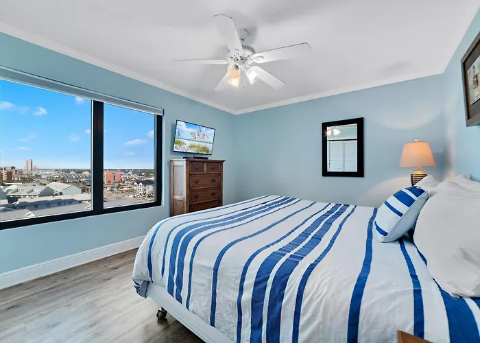 Island Winds West Unit 870