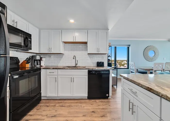 Island Winds West Unit 870